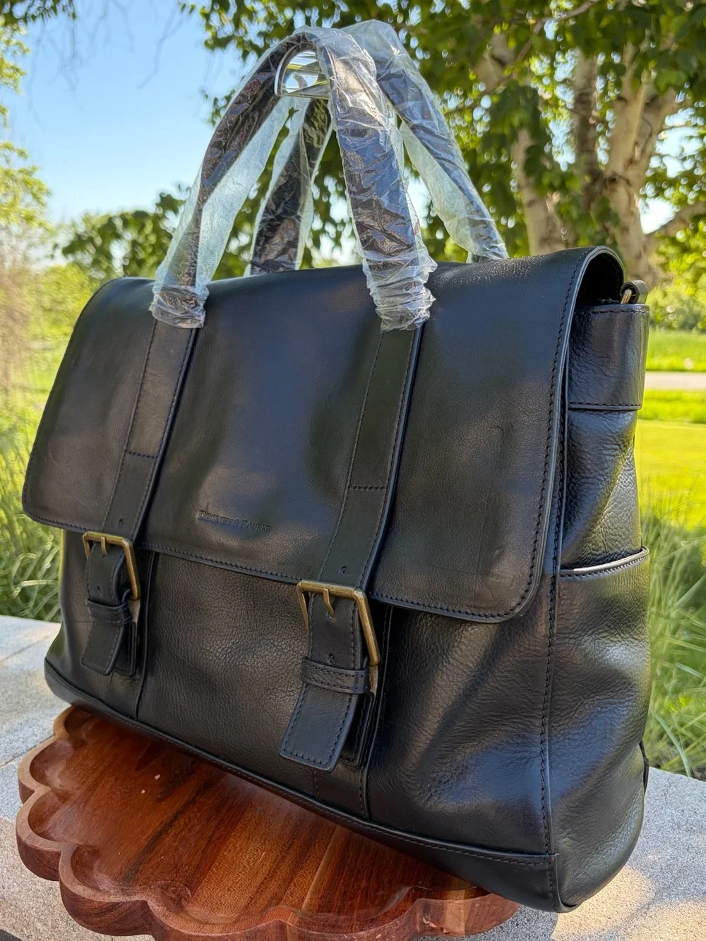 Dooney & Bourke Hunter Messenger Black Florentine NWT Original Packaging
